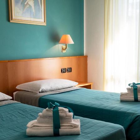 ליגננו סביאדורו Hotel Alisei מראה חיצוני תמונה