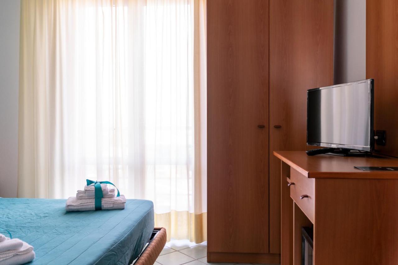 ליגננו סביאדורו Hotel Alisei מראה חיצוני תמונה
