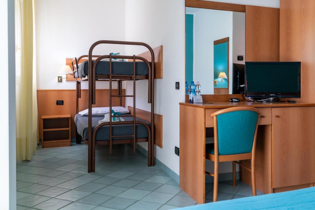 ליגננו סביאדורו Hotel Alisei מראה חיצוני תמונה