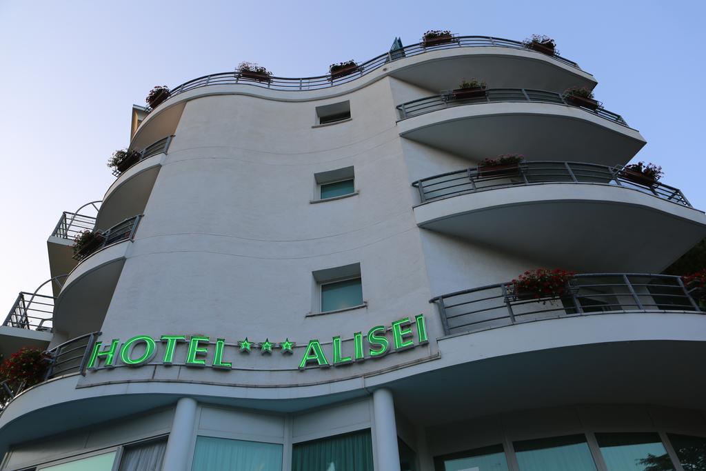 ליגננו סביאדורו Hotel Alisei מראה חיצוני תמונה