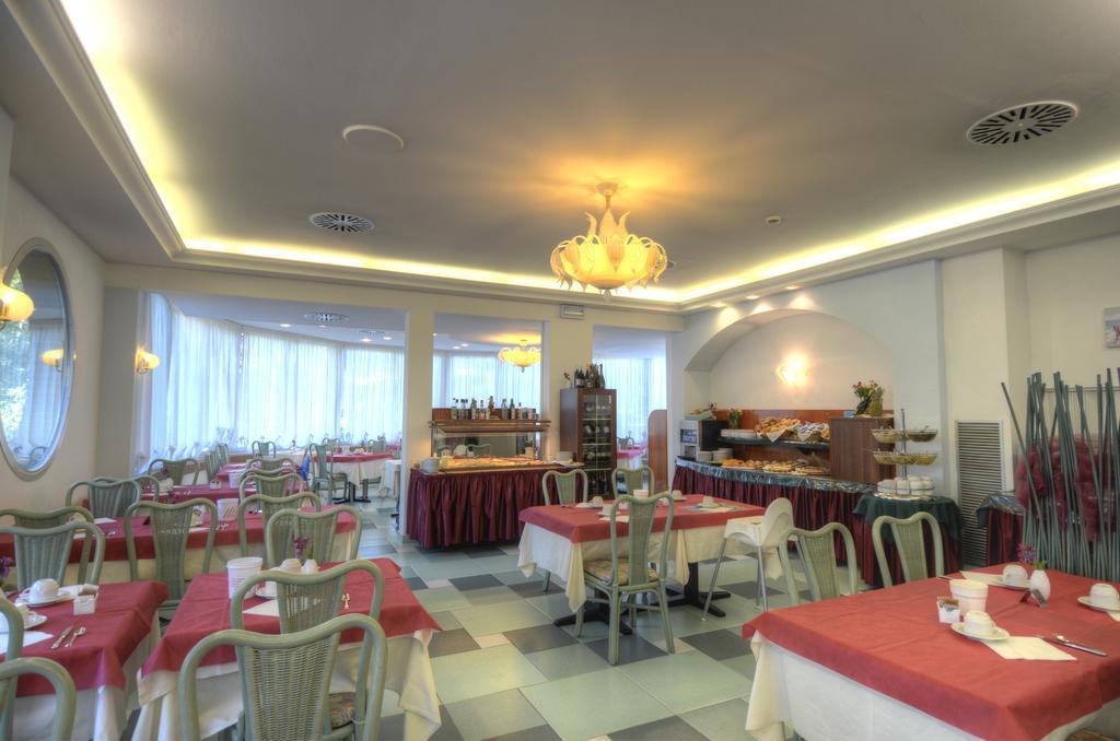 ליגננו סביאדורו Hotel Alisei מראה חיצוני תמונה